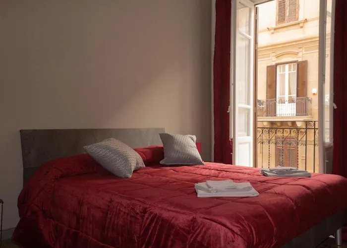 Pacini Deluxe Apartment Palermo