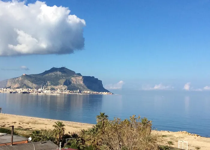 Villa Palazzo Scavone Palermo